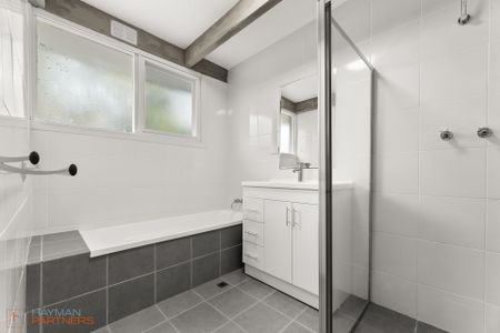 140 Kalgoorlie Crescent, Fisher ACT 2611 - House For Rent | Domain - Photo 2