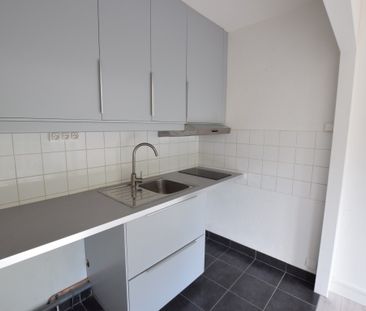 Location Appartement 1 pièce 28m² NANTES 44300 - Photo 2