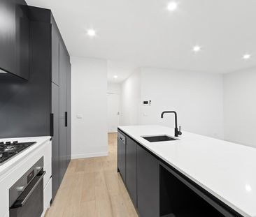 1105/4 Joseph Road, Footscray VIC 3011 - Photo 4