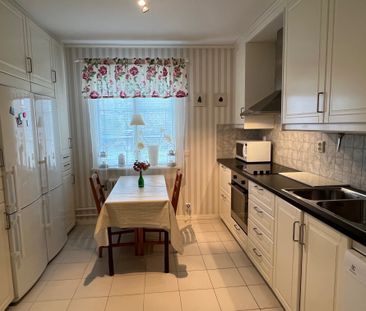 Eriksbergsvägen, Sollentuna - Foto 2