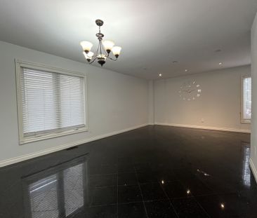 For Lease - 7132 Harding Crescent, Mississauga, Ontario - Photo 1