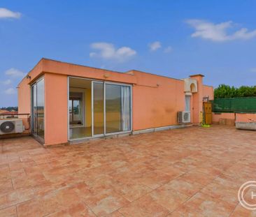 Location Appartement 4 pièces 77m² NICE 06200 - Photo 5