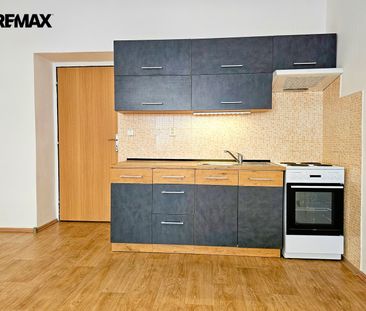 Pronájem bytu 2+kk v osobním vlastnictví 39 m², Žatec - Photo 2