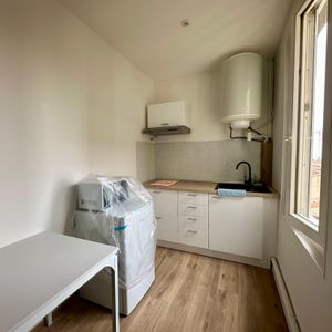 Location Appartement 1 pièce 16m² VALENCE 26000 - Photo 2