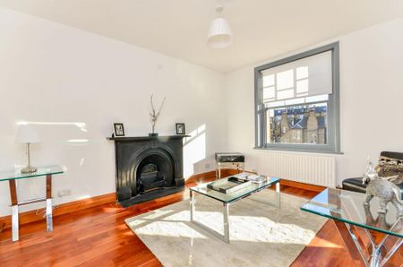 4 bedroom maisonette to rent - Photo 3