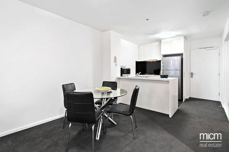 1710/241 City Road - Photo 3