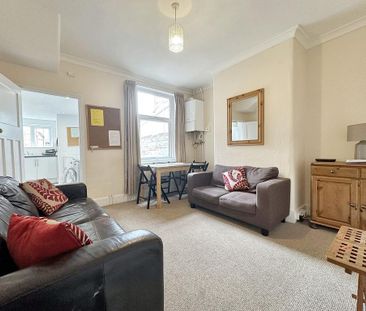 4 bedroom terraced house to rent - Photo 4
