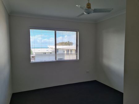 4/5 Benny Street, 4507, Woorim Qld - Photo 4