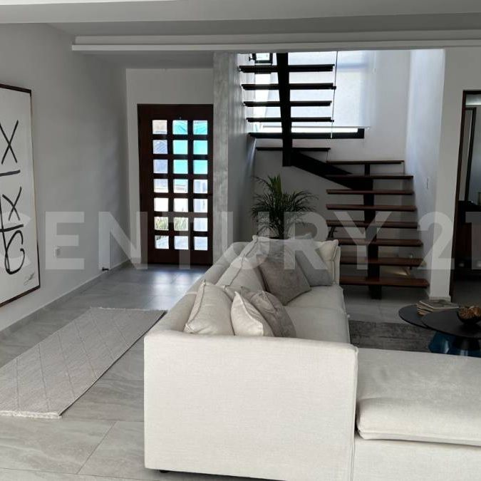 CASA EN RENTA EN RIO RESIDENCIAL, AMUEBLADA Y EQUIPADA - Foto 1