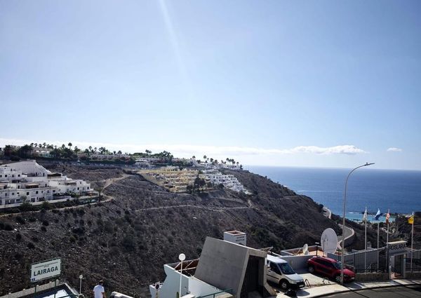 Puerto Rico, Canary Islands 35130