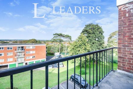 2 bedroom flat to rent - Photo 4