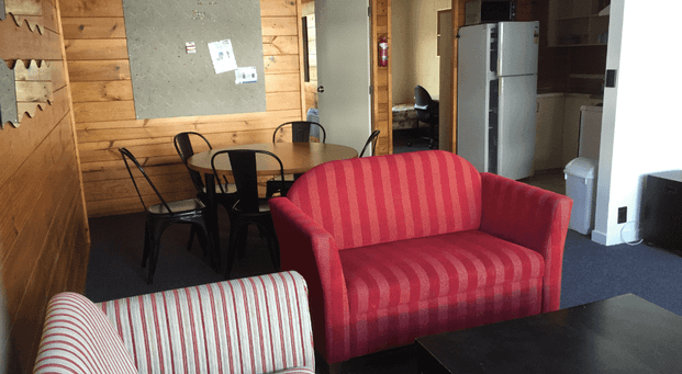 5 Bedroom City Apartment - Photo 1