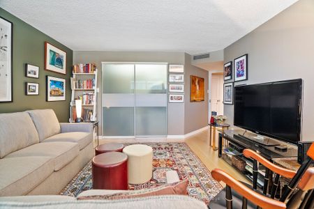 For Lease - 251 Queens Quay Unit# 707, Toronto, Ontario - Photo 4