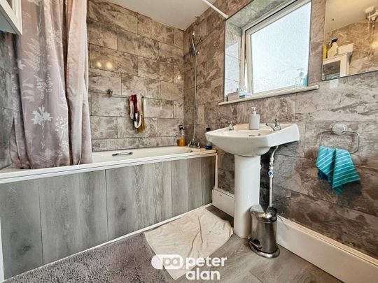 Malmesmead Road, Llanrumney, CARDIFF - Photo 1