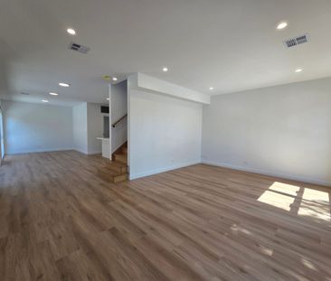 Brand New Stylish Large Townhouse - Photo 3