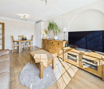 Gladsmuir Close, Walton-on-thames, KT12 - Photo 1