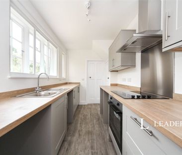 3 bedroom cottage to rent Trust Cottages, Ringshall, HP4 - Photo 1