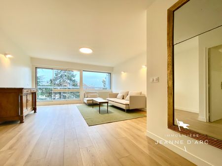 VERSAILLES APPARTEMENT DE STANDING MEUBLé - 91 M² - 3 pièces 2 chambres - Refait à neuf - - Photo 5