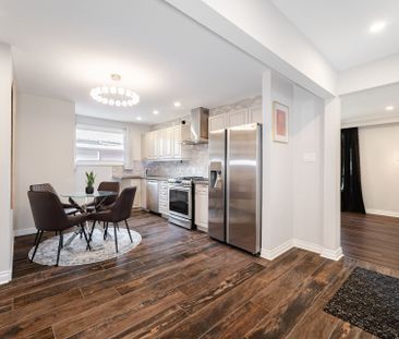 For Lease - 15 Kemano Road Unit# MAIN FLOOR, Aurora, Ontario - Photo 3