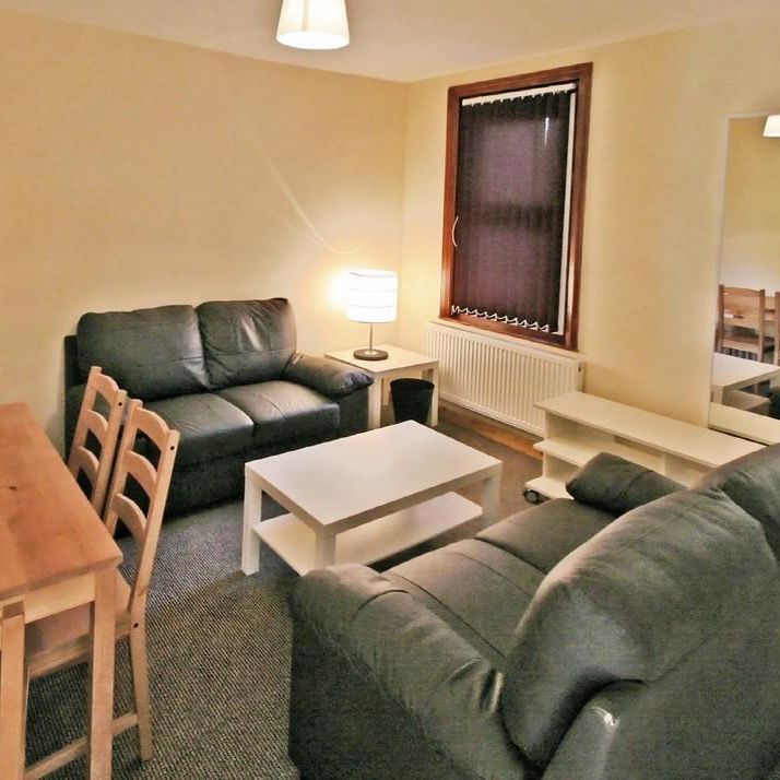 1 bedroom semi-detached house to rent - Photo 1