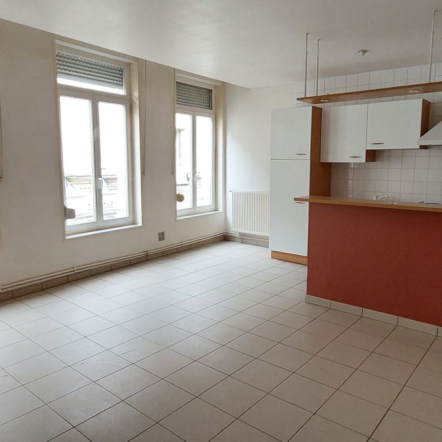 Location Appartement 2 pièces 47m² CAMBRAI 59400 - Photo 1