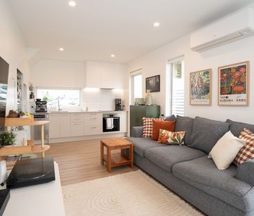 Modern Comfort one bedroom house in a Prime Glen Innes Location - Photo 6