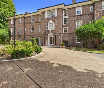 Park Lawn, Farnham Royal,SL2 - Photo 4