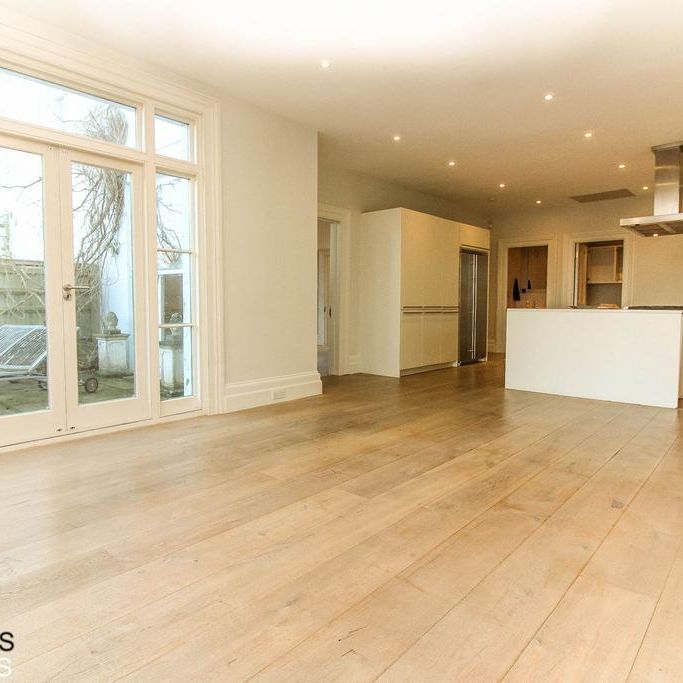 4 bedroom semi-detached house to rent - Photo 1