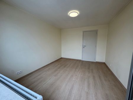 Appartement te huur in Sint-Pieters-Leeuw - Foto 3