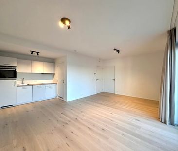 Appartement te huur - Photo 1