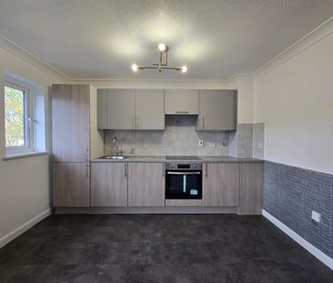 Purley Park Road, Purley CR8, London - Photo 1