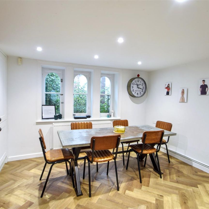 Westfield Terrace, Longford - Photo 1