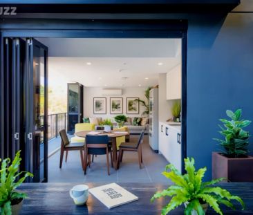 Studio balcony Apartment - Photo 1