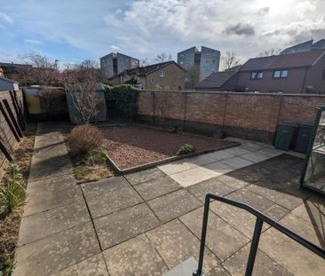 2 bedroom semi-detached house to rent - Photo 4