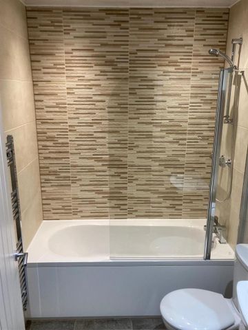 2 bed terraced house to rent in Grange Street, Burnley, BB11 - Photo 3