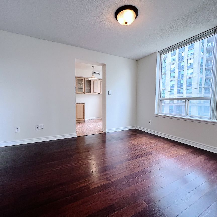 For Lease - 18 Hillcrest Avenue Unit# 407, Toronto, Ontario - Photo 1