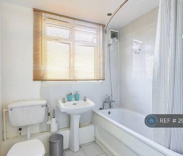 1 bedroom in a house share to rent - Photo 6