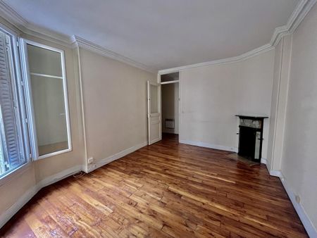 A LOUER Paris XVème Convention 2P 47,52m² - Photo 3