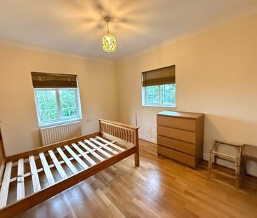 2 Bed Flat, Kings Drive, HA9 - Photo 2