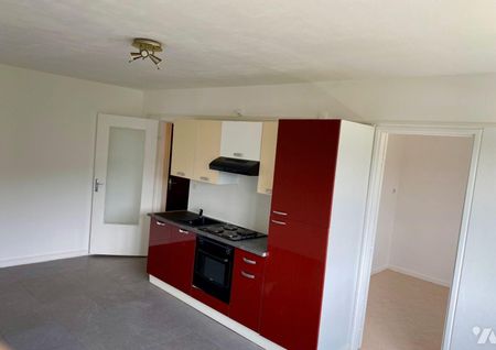 Appartement de type studio situé dans une résidence au 2ème étage, proche du centre-ville, comp... - Photo 5