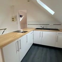 Location Appartement 2 pièces 27 m2 à Saint-Quentin - Photo 1