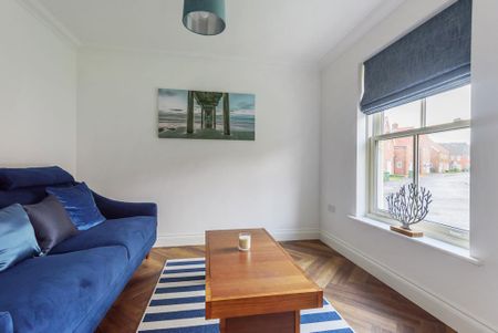 4 bedroom link detached house to rent - Photo 3