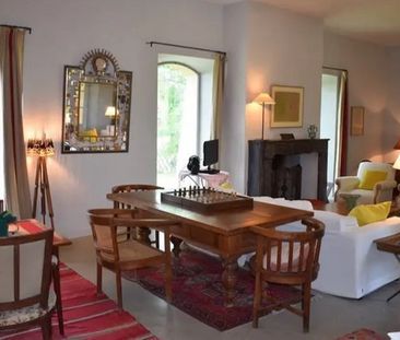 Tout savoir sur cette maison à Aix-en-Provence - Photo 1