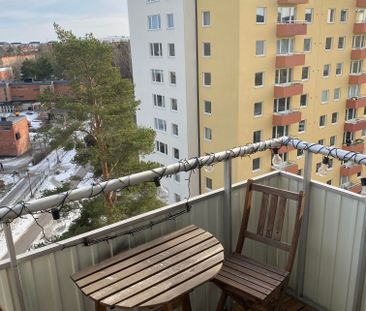 Vintrosagatan, Bandhagen - Photo 3