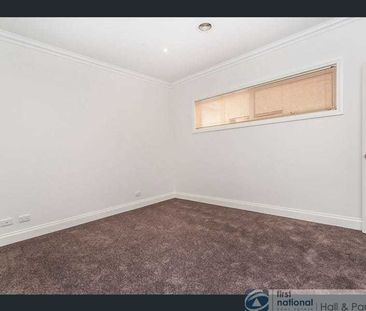 1 / 38-40 Kemp Street, Springvale - Photo 3