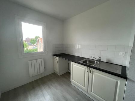 Location Appartement 1 pièce 34m² AUXERRE 89000 - Photo 4