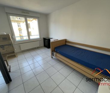 Studio meublé au centre-ville (CHAUFFAGE INCLUS) - Photo 1
