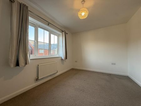 2 bedroom terraced house to rent - Photo 2