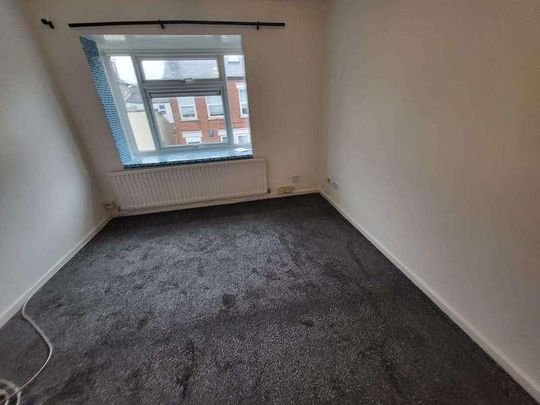 Dumfries Street, Luton, LU1 - Photo 1