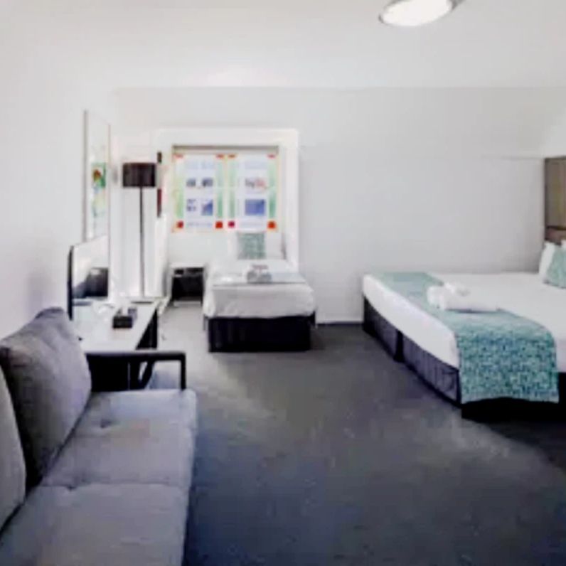 Brilliant studio in Redfern - Photo 1